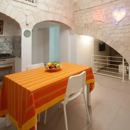 Twenty Tatil Evi Noci